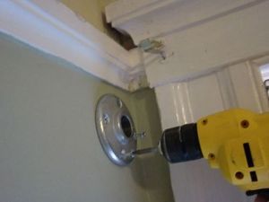 Процесс изготовления полки из стальных труб