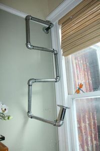 Процесс изготовления полки из стальных труб