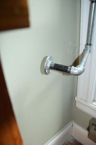 Процесс изготовления полки из стальных труб