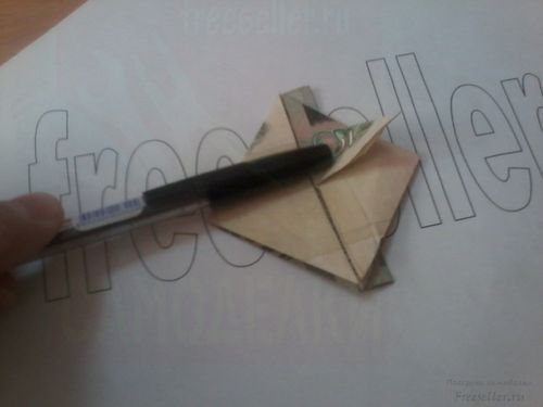 Сердце из купюры в технике оригами