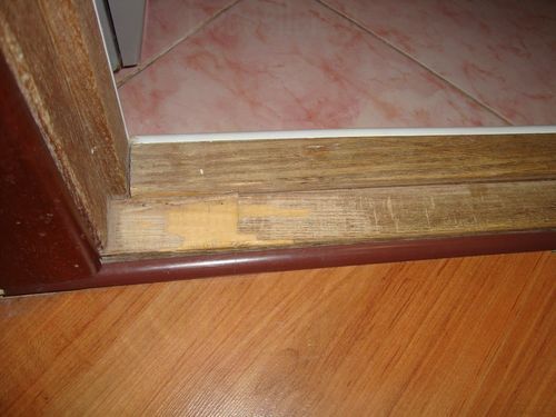 Чиним петли на двери своими руками