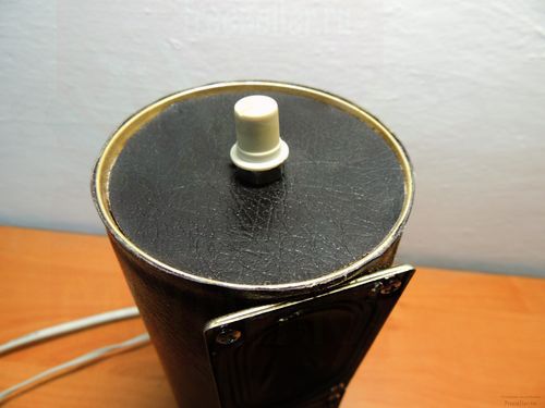 Музыкальная колонка из пивной банки