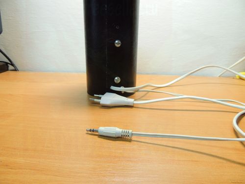 Музыкальная колонка из пивной банки