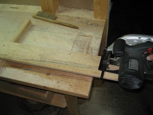 Изготовление деревянного плинтуса своими руками