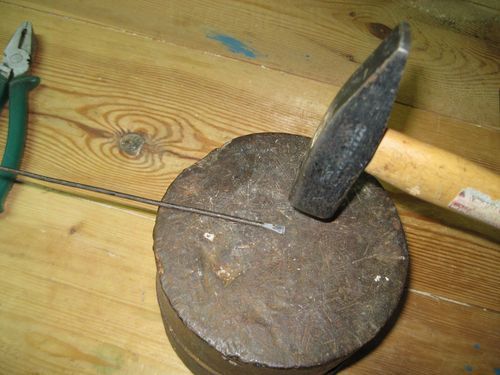 Процесс изготовления приспособления для чистки стиральной машины