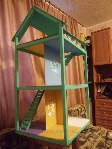 Самодельный Кукольный домик