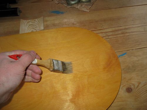 Процесс изготовления стола с ножкам т советского телевизора