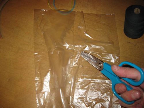 Процесс изготовления простого водяного затвора для домашнего виноделия