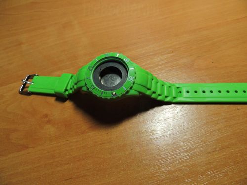 Делаем самодельный браслет для мелких деталей и саморезов