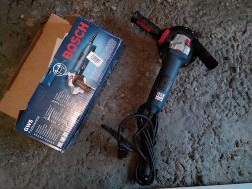 Шлифовальная машина по бетону на базе УШМ Bosch