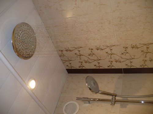 Тропический дождь с потолка