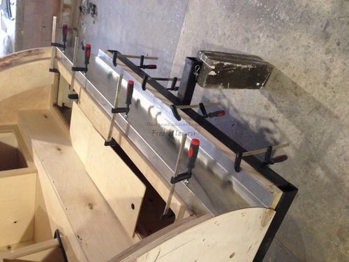 Прицеп Капля своими руками. Изготовление каркаса, боковой и Задней двери.