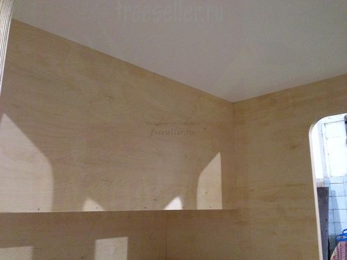 Прицеп Капля своими руками. Потолок и интерьер