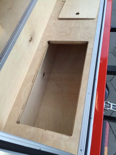 Как сделать прицеп Капля (Teardrop) своими руками. Полки и наполнение