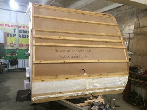 Процесс изготовления прицепа дача своими руками. Электрика и утепление