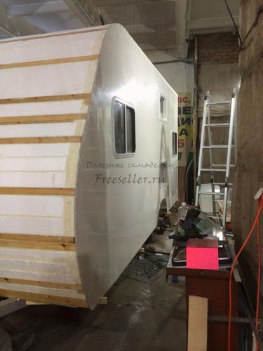 Процесс изготовления прицепа дача своими руками. Обшивка корпуса