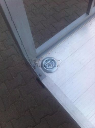 Грузовой фургон на базе легкового прицепа. Процесс изготовления