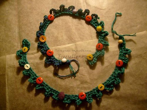 Новогодние самоделки. Вязаная ёлочная гирлянда - идеи новогоднего декора.
