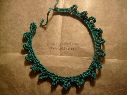 Вяжем новогоднюю гирлянду своими руками