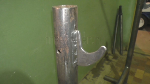 Процесс изготовления стойки для штанги своими руками