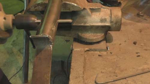 Процесс изготовления стойки для штанги своими руками