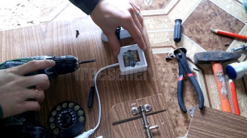 Процесс изготовления бизиборда своими руками