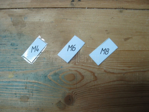 Процесс изготовления удобного держателя для гаек и шайб