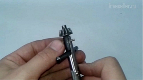 Модернизированный ключ для патрона электродрели