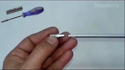 Отвертка с карданным валом