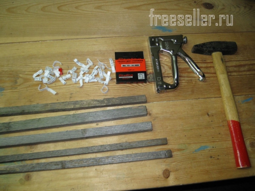 Инструменты для подвязки растений на хомуты от хлебной упаковки