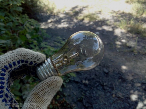 Что будет, если в лампочку залить свинец