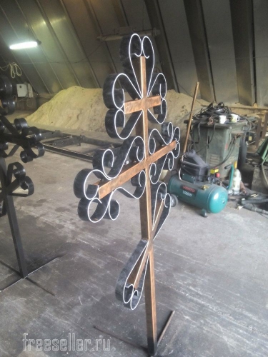 <p style="text-align:center;"> <a class="highslide" href="https://www.freeseller.ru/uploads/posts/2016-09/1472968417_kresti-s-elementami-kovki.jpg" target="_blank"><img src="https://www.freeseller.ru/uploads/posts/2016-09/medium/1472968417_kresti-s-elementami-kovki.jpg" alt="Кресты с элементами ковки" class="fr-dib"></a> </p> <p> <p>Заказали кресты с элементами ковки.</p>