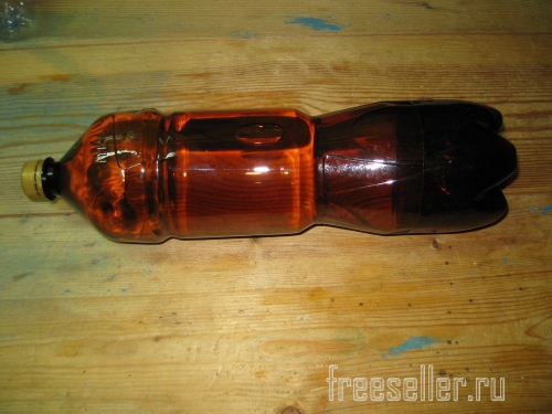 Походная пластиковая бутылка со стаканчиком для питьевой воды