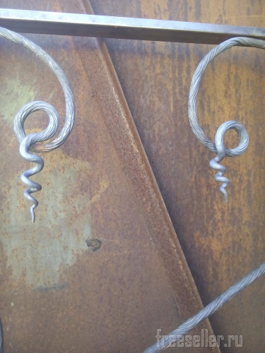 Калитка с элементами ковки - ручная работа