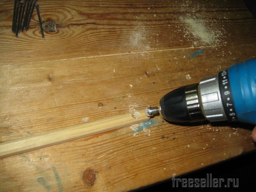 Процесс изготовления самодельного устройства для доставания сена с чердака