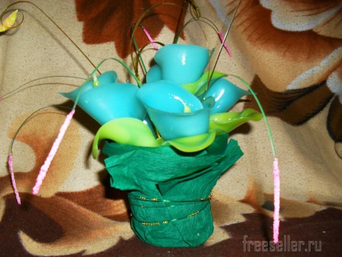 Свечи в виде букетов цветов из парафина