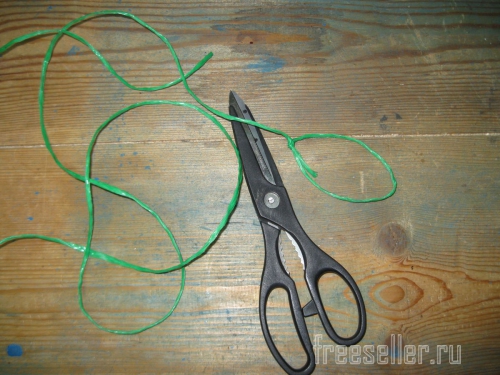 Изготовление приспособления для хранения пластиковых бутылок