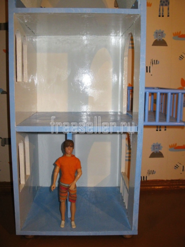 Как сделать своими руками кукольный домик для девочки.