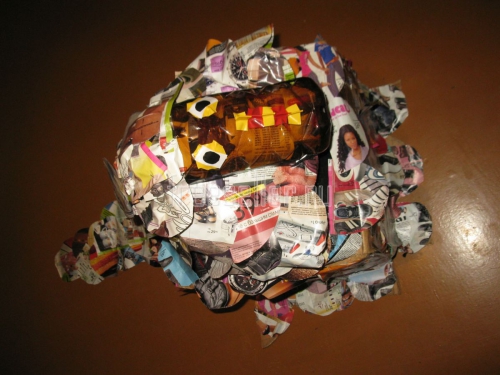 Костюм из мусора и вторсырья Дракон