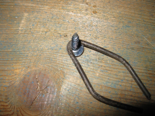 Процесс изготовления проволочных застежек для сетки Рабица