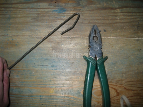 Процесс изготовления проволочных застежек для сетки Рабица