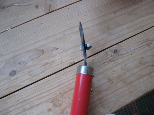 Очень простая, но полезная доработка сучкореза