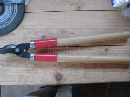 Очень простая, но полезная доработка сучкореза