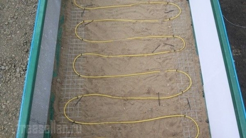 Подогрев пола в умной теплице