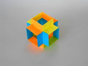 Оригами Гипер куб из бумаги