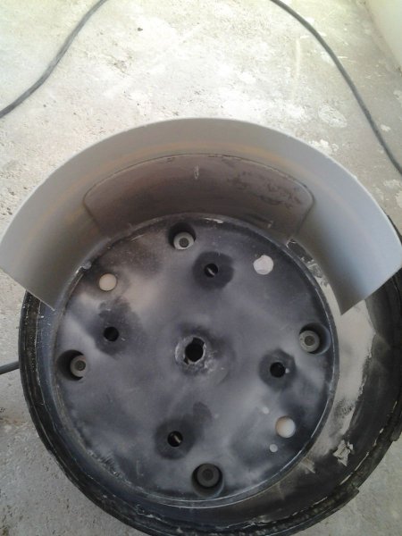 Дополнительная защита фильтра строительного пылесоса Интерскол Пу45, и других подобных моделей пылесосов от намокания при собирании влаги и засорения при сборе строительной пыли.