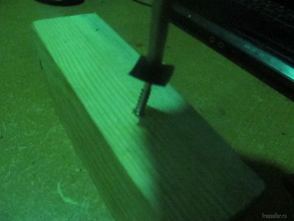 Как выкрутить шуруп с сорванными гранями