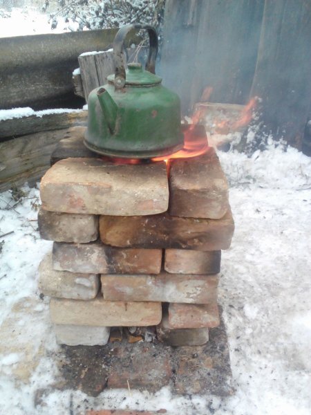 Реактивная печь из кирпича за 5 минут своими руками