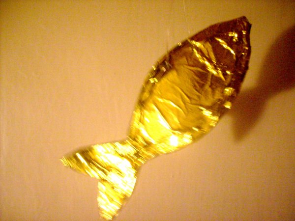 Ёлочная игрушка Золотая рыбка своими руками