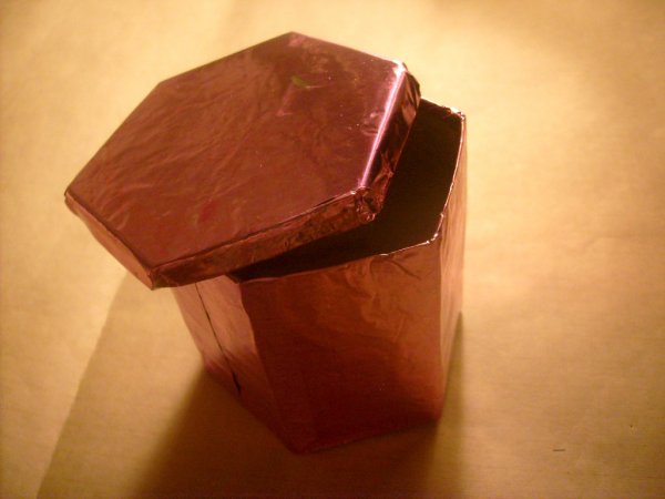 Шестигранная подарочная коробочка своими руками